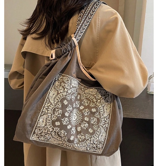 Boho Abstract Print Large Tote shoulder Bag - Picture 4 of 13